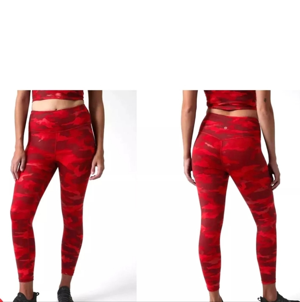 Athleta Red Camo Elation Train Printed 7/8 Tight Leggings size M